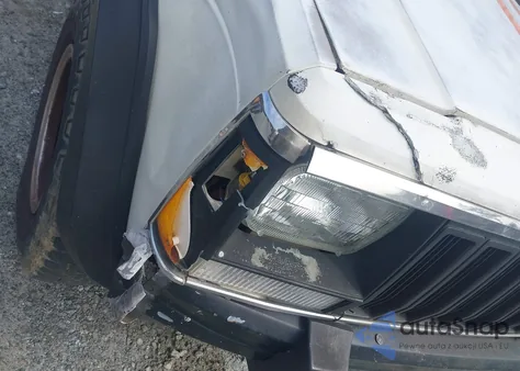 1986 Jeep Comanche Xls z USA, uszkodzony, nr VIN 1JTWD6694GT025790